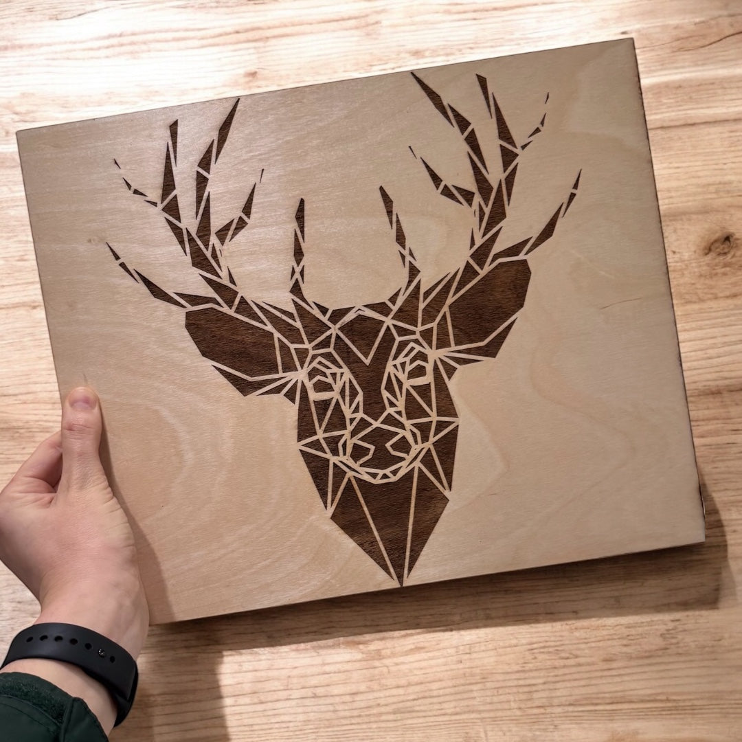 WOODEN PANEL WITH DEER